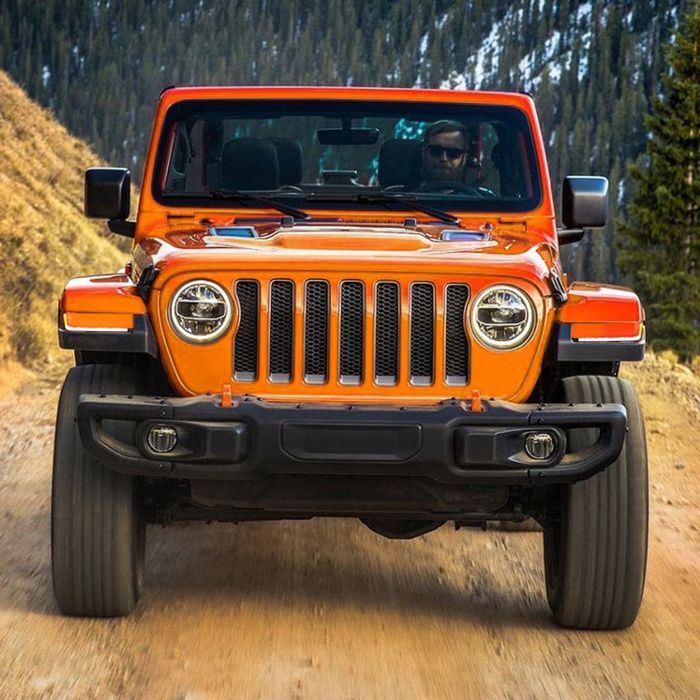 9.5 x 4.25in 2018+ Jeep JL Retro-Fit Slim DRL with Sequential Switchback Turn Signal and Side Marker Light