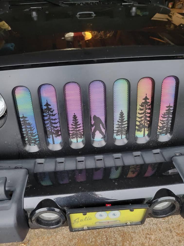 Platinum Bigfoot Rainbow Chrome Background Grille Insert