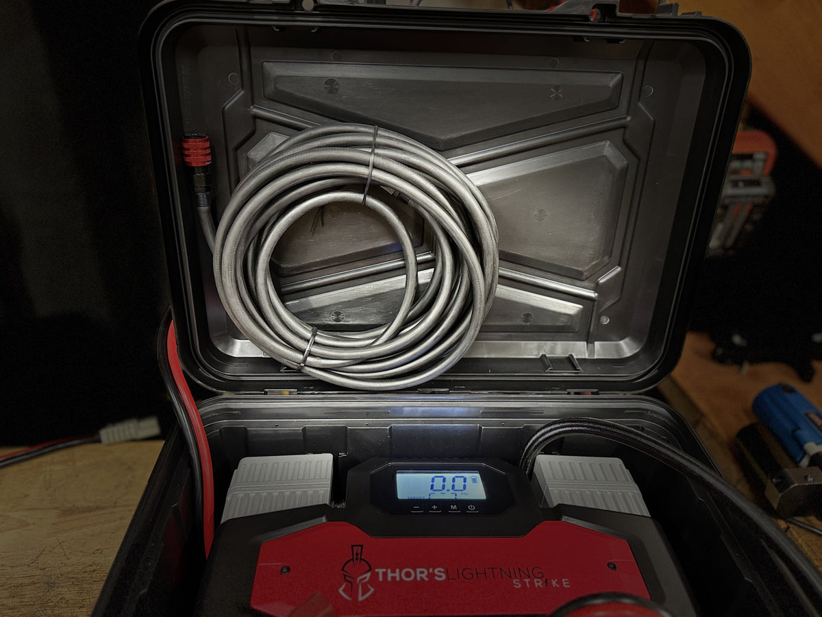 Thor’s Lightning AirVault2 – Portable 12V Dual Air Air Compressor (10.6 CFM)